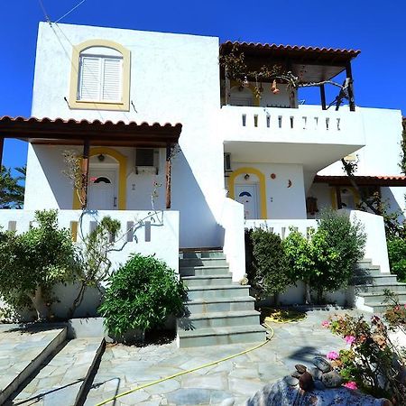 Villa Feggari Makrýgialos エクステリア 写真