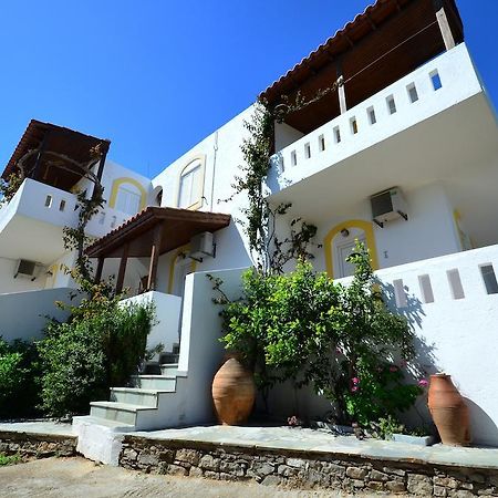 Villa Feggari Makrýgialos エクステリア 写真