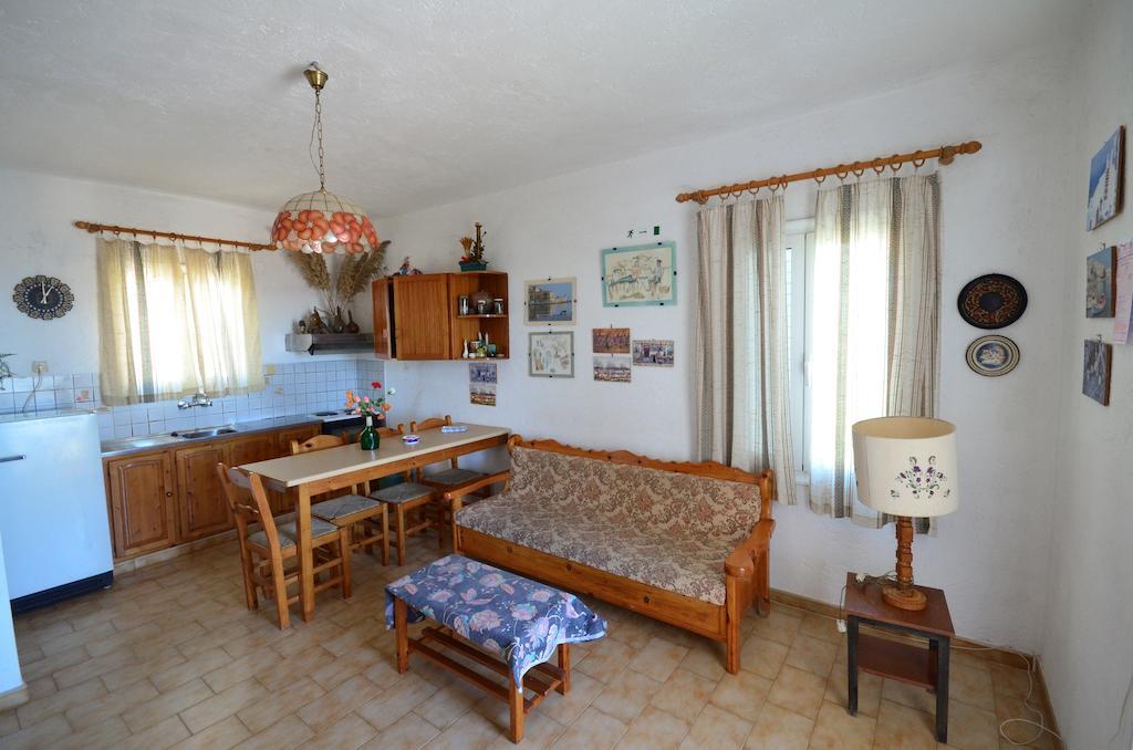 Villa Feggari Makrýgialos 部屋 写真