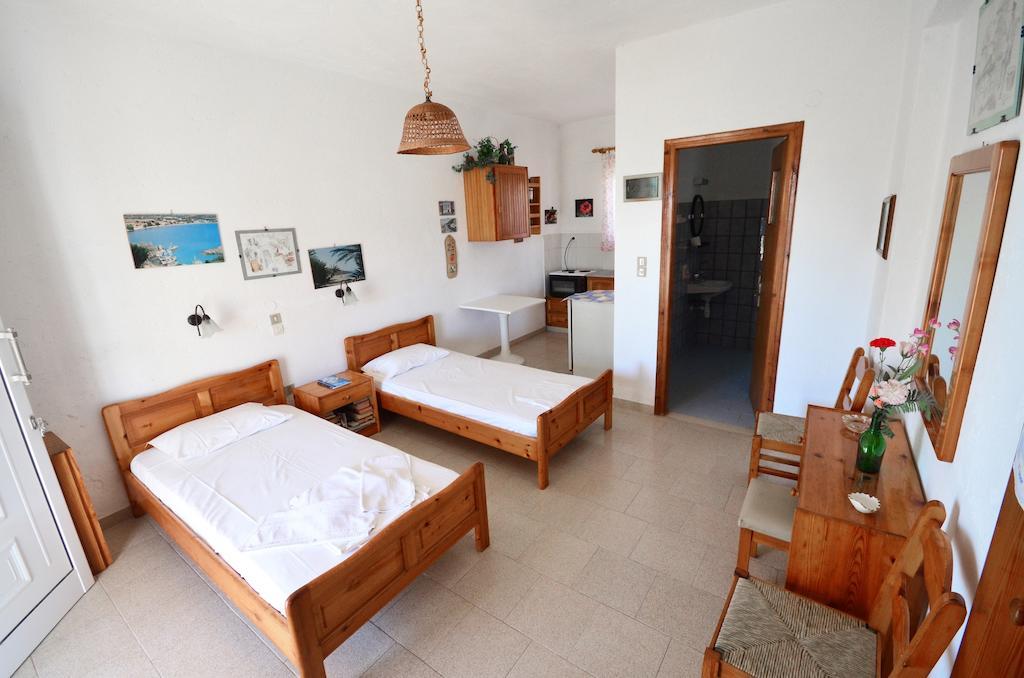 Villa Feggari Makrýgialos 部屋 写真